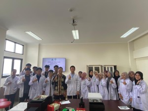 Belajar Fisika Tanpa Salah Konsep: Dosen Tadris IPA UIN KHAS Jadi Visiting Lecturer di UIN Sunan Gunung Djati Bandung
